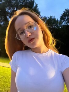 NeliaStarnaud Public Pic 2