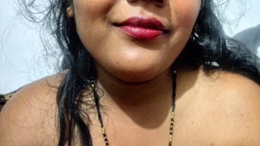 jija_Saali Public Pic 3