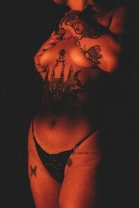 islandbabes Savana 🐆 Pic 5