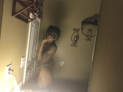 LunaRaee33 Public รูป  2