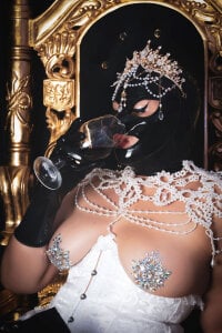 Kinkster_Jade Public Pic 4