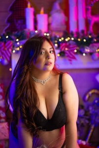 Roxanediaz Happy holidays 🎄 Pic 6