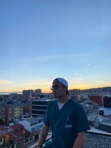 boy_castel_coral a true gentleman Pic 2