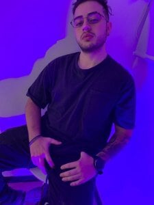 Ethan_Greys Its me! Pic 4