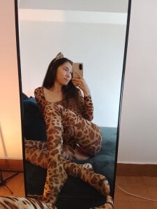 Divine_Madeleine Public Pic 3