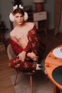 Justin_Horn Christmass Gift Pic 5