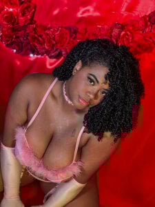 Tyra_Privacy Will you be my Valentine? صورة واحدة|Tyra_Privacy Will you be my Valentine? صورتان|Tyra_Privacy Will you be my Valentine?  6 صور|Tyra_Privacy Will you be my Valentine?  6 صورة