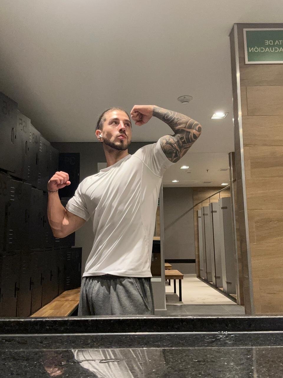 Valentino_Xander Právě oblíbené foto 9611