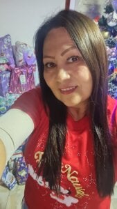 helenjoness__ Public Pic 3