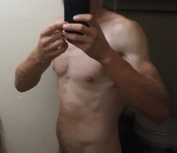 Ruggeddude8のRuggeddudeの 5枚の写真