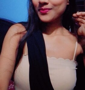 Maliha_Chowdhury Public Pic 3