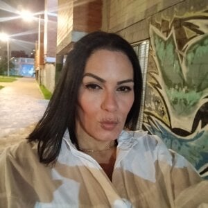 Liza_Russell white love Pic 3