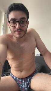 Grenadepapa Me Pic 2