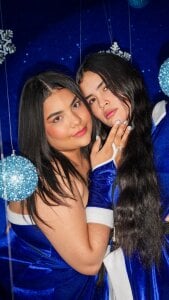 Mia_and_lexy Merry Christmas 🎄🎄⛄❄💙💙 Pic