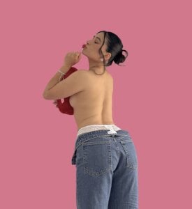 ChloeTurner_: Valentine energy💞 ( 4 фото)