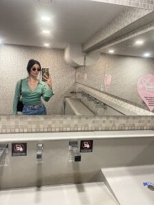 IssaBee Public Gambar 5