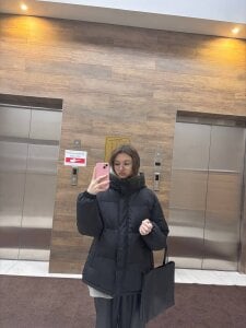 LewisThrone Public Pic 2