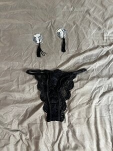 Chloewilldd my toys Pic 3