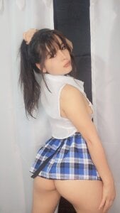 julietta_f Public Pic 3