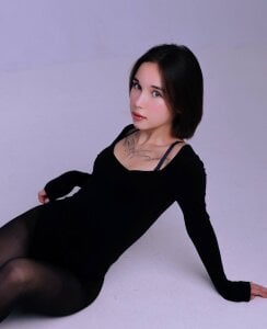 Lileyuna Public Foto