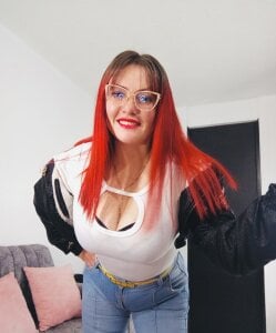 carolinhe_ I'm natural Pic 3