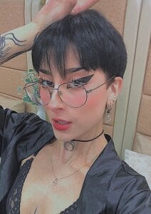 EmmaCollins___ Public Pic 4