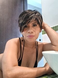 indian_juices Sexy woman Pic 2