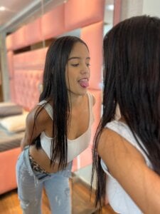 💕 Hoy quiero que tus ojos recorran cada detalle… 😏 od Carolina_NovoaL  5 snímek