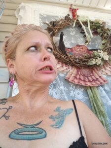 anonymity_awaits@xh Public Pic 4