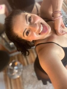 XiommyMorriss A preview of today's show 💧🔥 Are you joining live? Pic 4