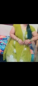 Public de Hot_indian_Milf  2 photos