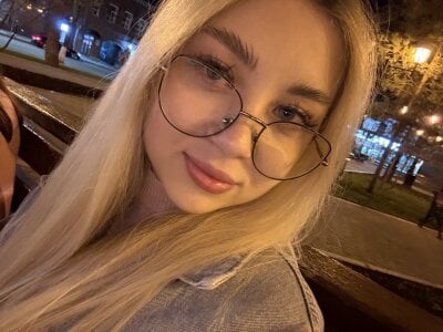 Mark_and_Jennie: Jennie ( 3 фото)