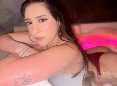 Yaramooun Jacuzzi 💦🩷 Pic