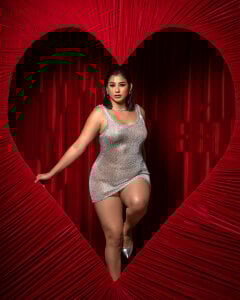 BellaNaye_ Valentine's Day 2025💘 Pic 4