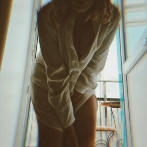 LeonaEviann Morning Outfit Pic 6