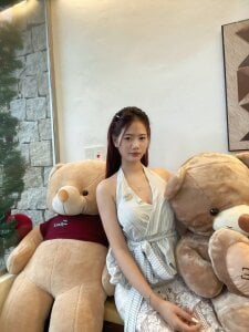 Beautiful_girl2 Public Pic 5