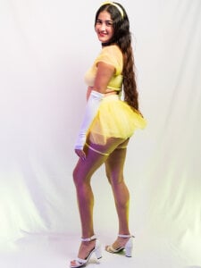 MIIAHERNANDEZ DIVINE BEAUTIFUL Pic 2