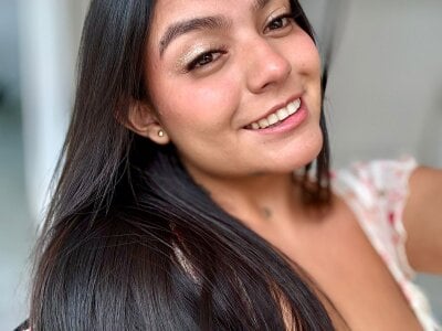 Sofia_lovee0 Yellow 💛💛 Pic 7