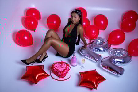 GabrielaLugo 22 years, let's celebrate together!! Pic 9