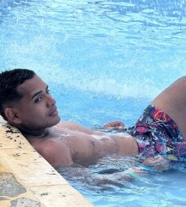 Thiago_Thompson Public Pic 4