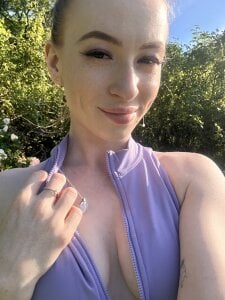 Little_Candy_18 Public Pic 9