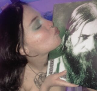 ArlineCarroll дead again Pic 2