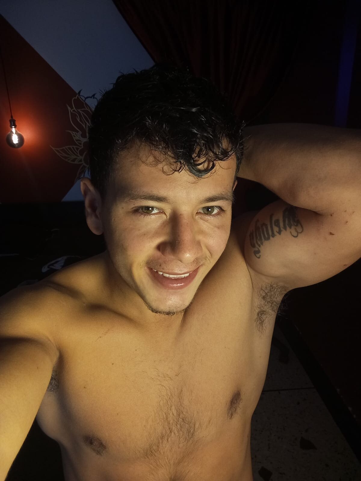 MagnusKnight_ 熱門圖片 408