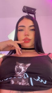 VioletEvanzz Public Pic 2