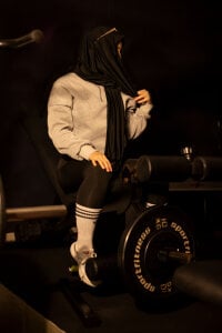 rawiya My favorite cardio: you look at me 🏋️‍♀️⚙ Immagine  3