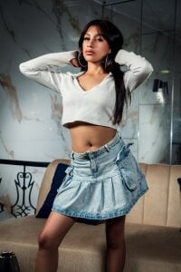 Madhison_5 Public Pic 5