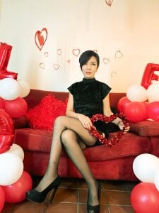 Trinityy__のYOUR FAVORITE DOMINATRIS ARRIVED TO CELEBRATE VALENTINE'S DAYの 5枚の写真