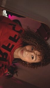 EmmaLawrence_ Public Pic 3