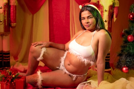 DeniseMoca Merry Christmas 2025 Pic 4