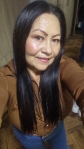 helenjoness__ Public Pic